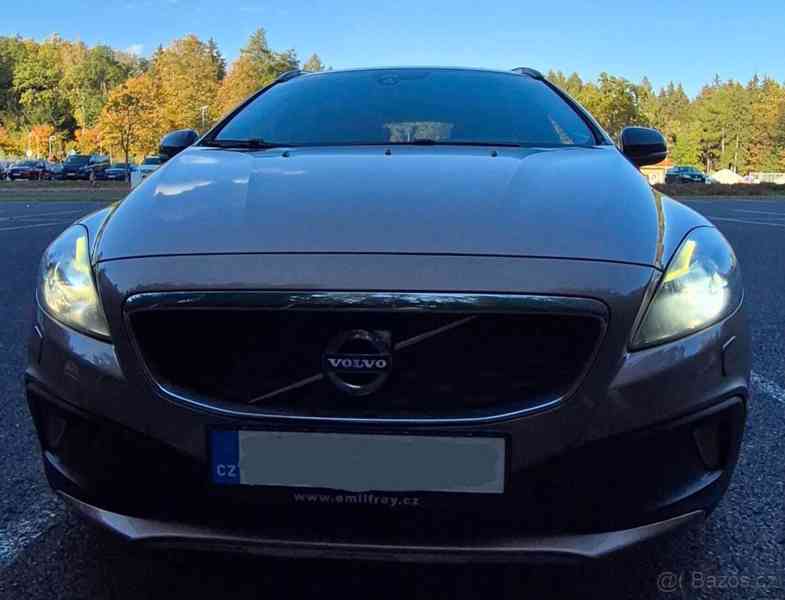 Volvo V40 1,6   cc d2 85kw - foto 12
