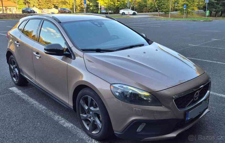 Volvo V40 1,6   cc d2 85kw - foto 11