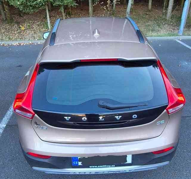 Volvo V40 1,6   cc d2 85kw - foto 18