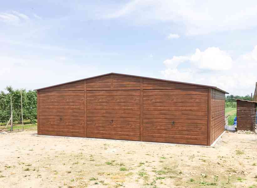 Plechova garáž  9x6m - 3x  výklopná vrata -  dveře - TS879 - foto 2