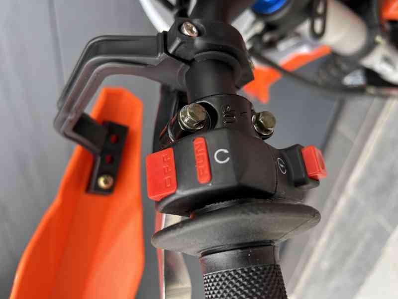 Pitbike By Apollo Jaguar 125cc kola 14 12 E-Start  - foto 6