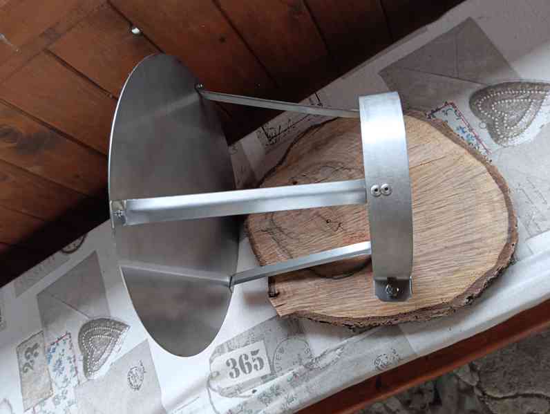  Nerezová stříška na komín  - foto 4