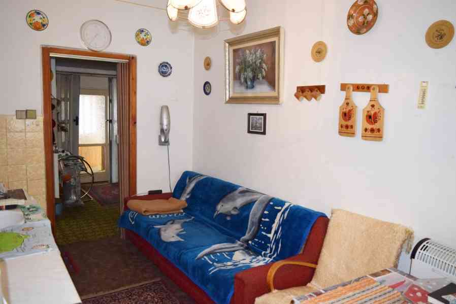 Prodej lukrativní vily v Trutnově - foto 10