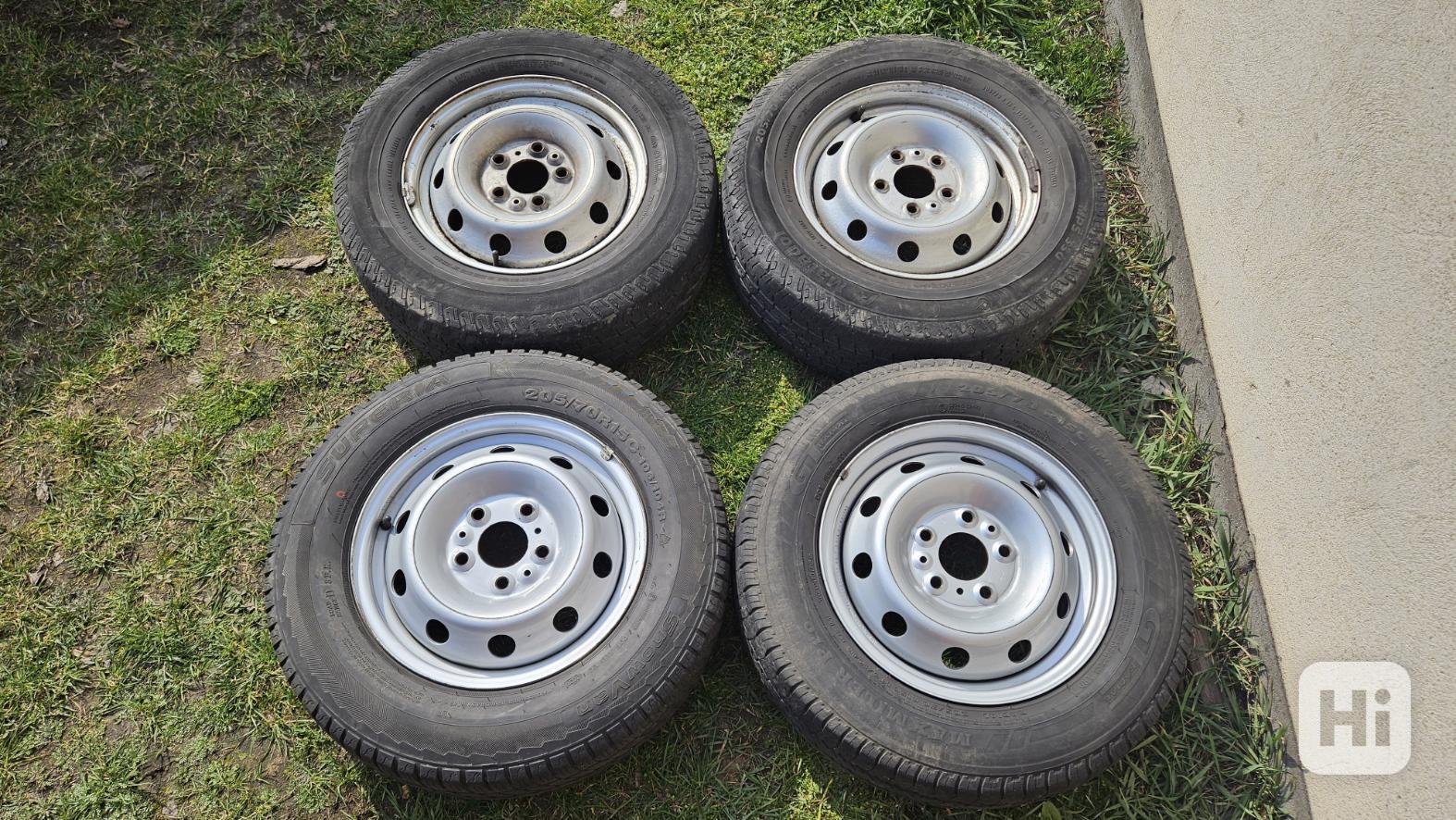 Fiat Ducato pneumatiky 205/70 R15C disky 6Jx15 5x118 ET68 - foto 1