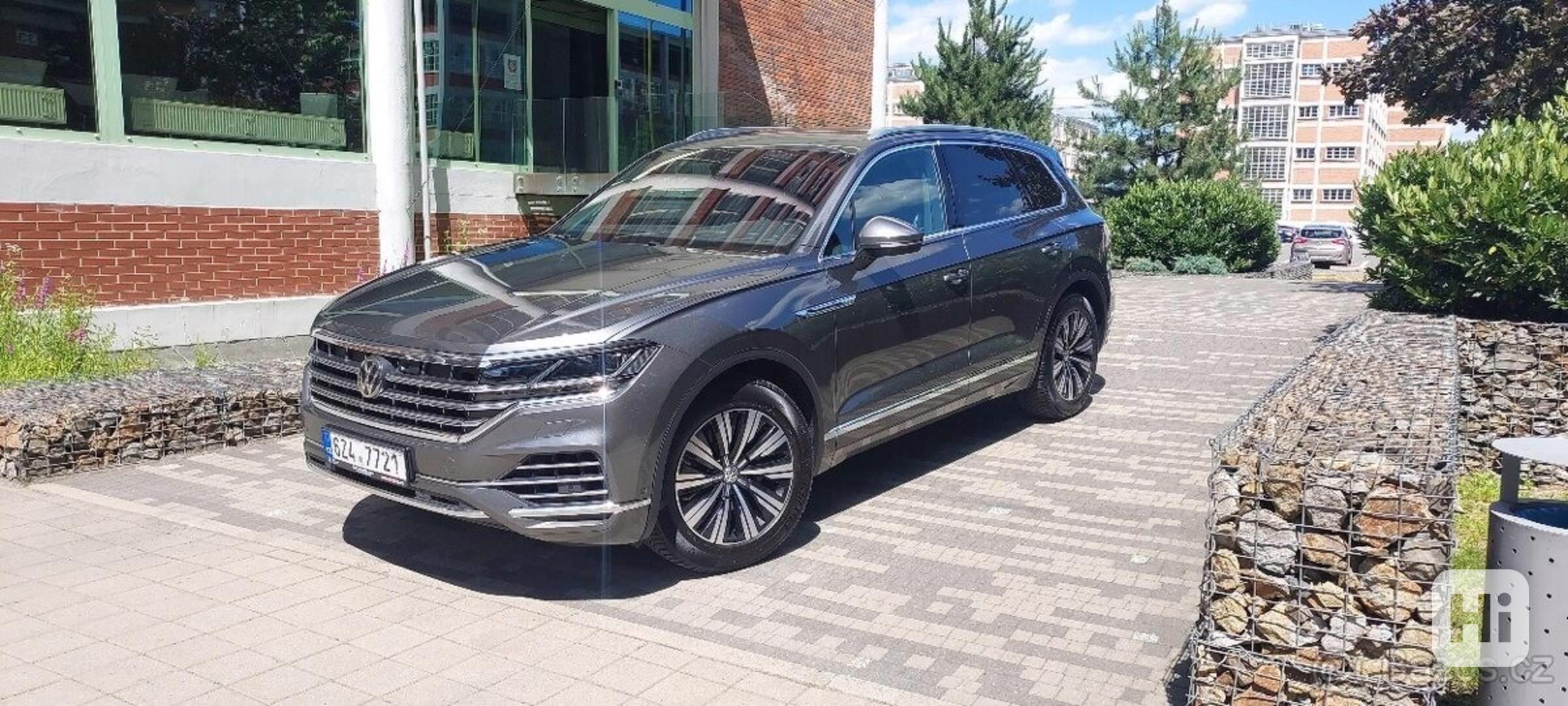 Volkswagen Touareg 3,0   V6 TDI - foto 1