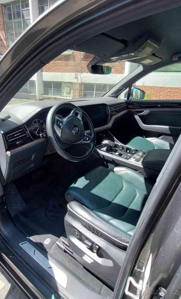 Volkswagen Touareg 3,0 V6 TDI - foto 17