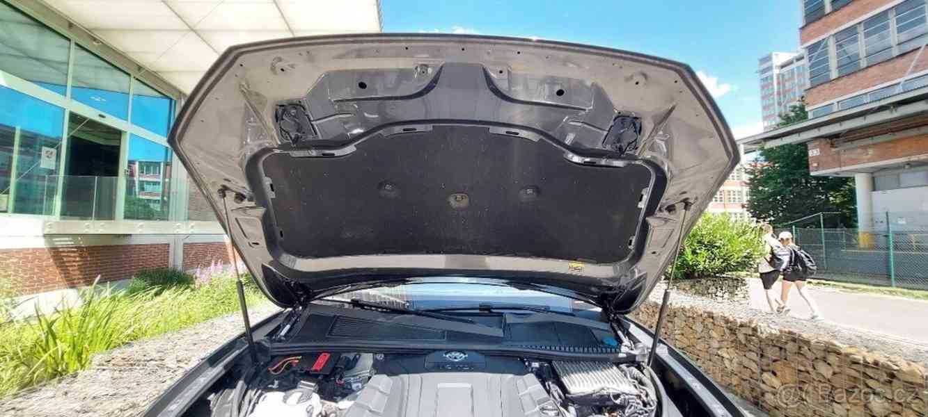 Volkswagen Touareg 3,0 V6 TDI - foto 7