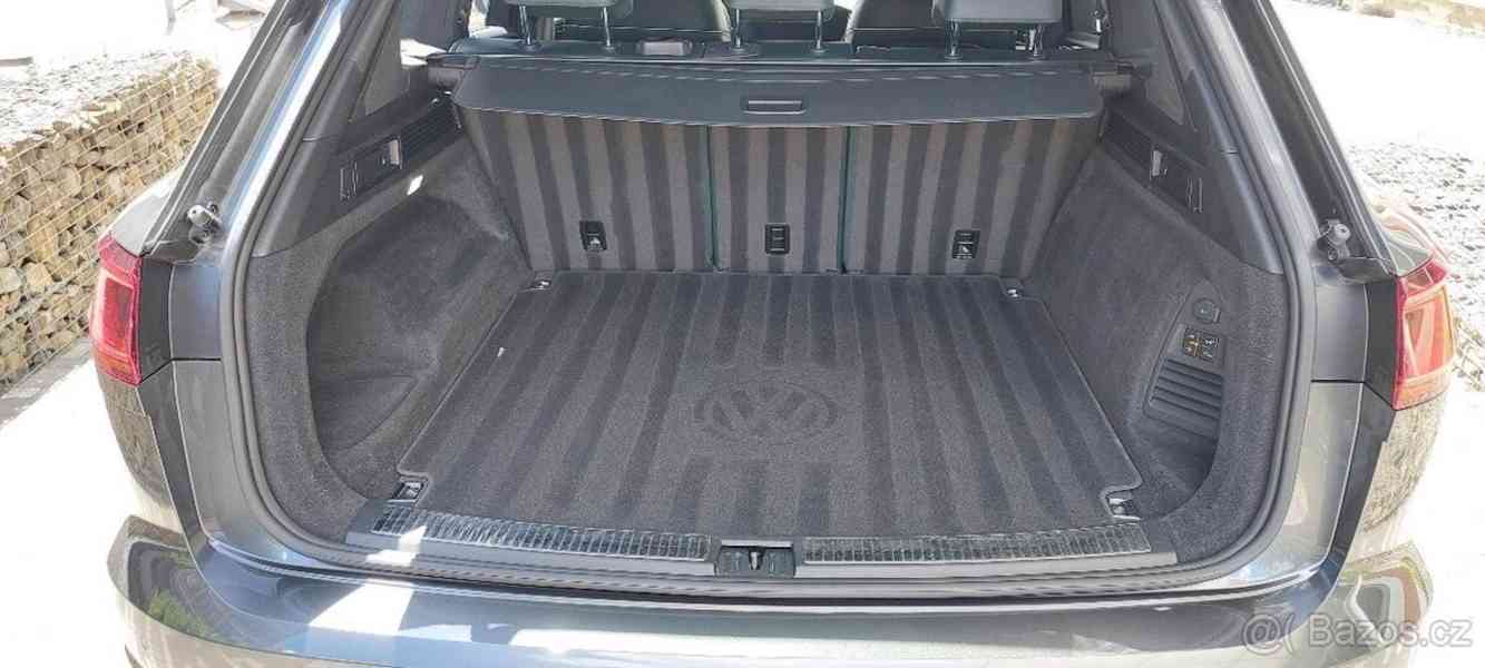 Volkswagen Touareg 3,0 V6 TDI - foto 6