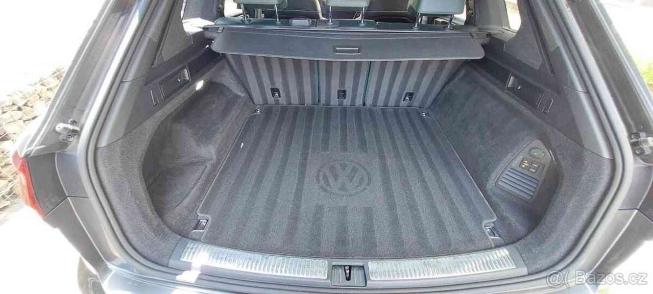 Volkswagen Touareg 3,0 V6 TDI - foto 5