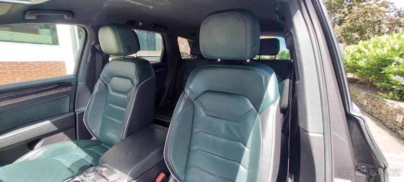 Volkswagen Touareg 3,0 V6 TDI - foto 9