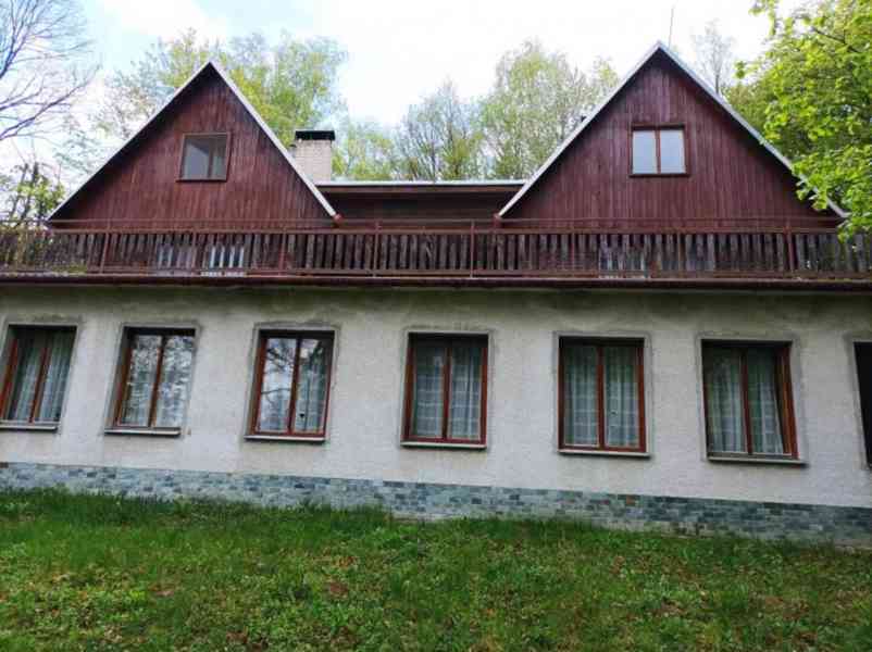 Chata (360 m2), Vápenky, Nová Lhota, okr. Hodonín - foto 6
