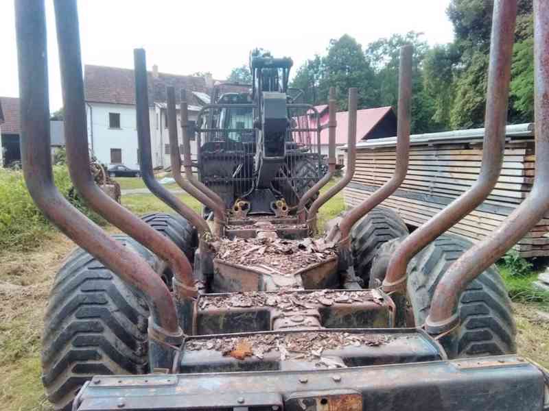 Lesnický traktor Valtra N134 + Vlek Kesla 102ND s hydra.ruko - foto 2