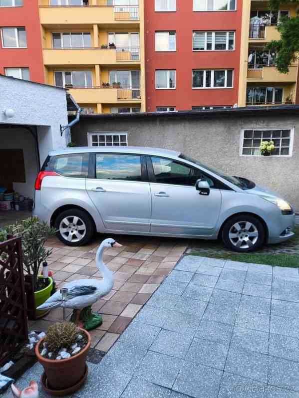 Peugeot 5008 1,6   r. výr 2010,nafta - Hdi, - foto 11