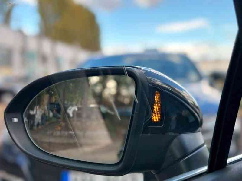 VW Passat B8 Facelift 2020,2.0TDi,110,TZ,IQ Light  - foto 16