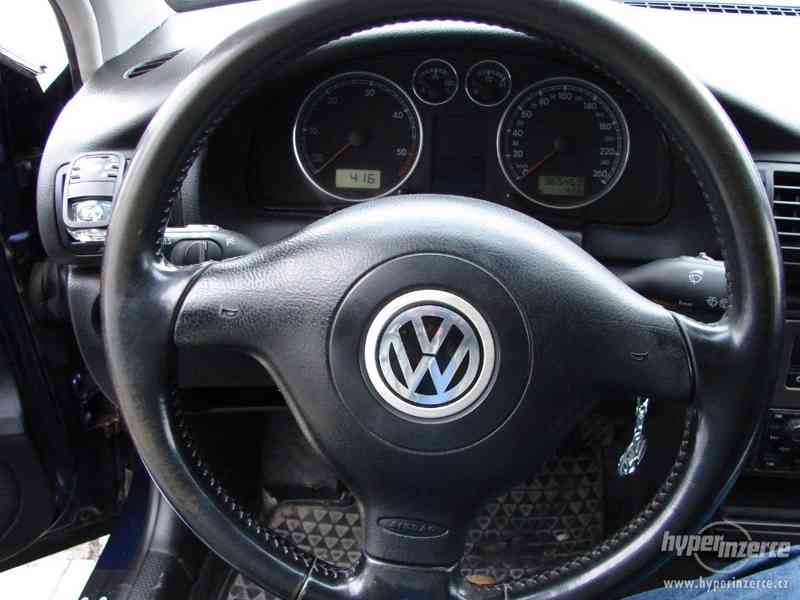 Volkswagen Passat 1.9 tdi combi (96 kw) koupeno v čr - foto 8