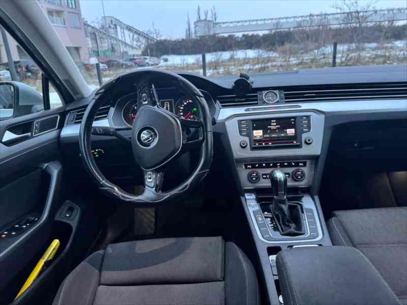 Volkswagen Passat 2,0   b8 - foto 4