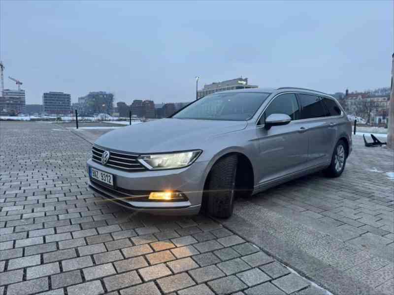 Volkswagen Passat 2,0   b8 - foto 10