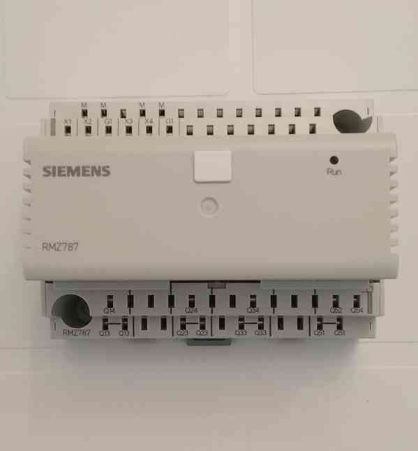 Modulární regulátor vytápění Siemens RMH 760B-1 - foto 4