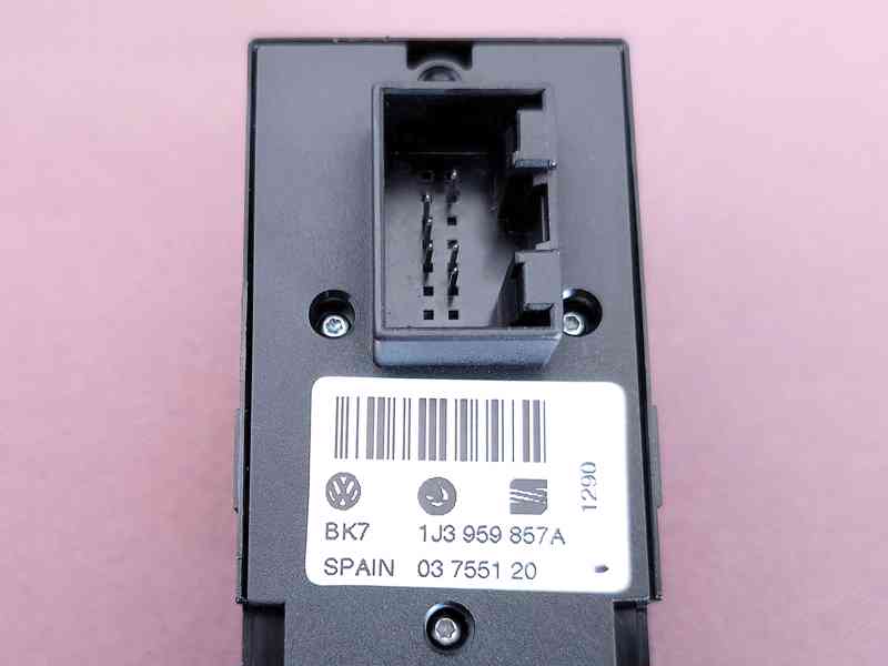 Nový ORIGIN. Škoda OCTAVIA I spínač ovládání oken 1J3959857A - foto 4