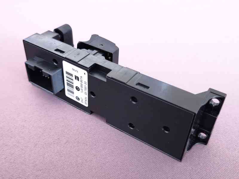 Nový ORIGIN. Škoda OCTAVIA I spínač ovládání oken 1J3959857A - foto 3