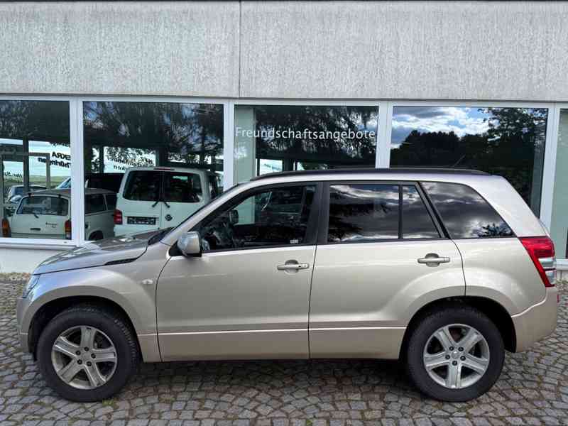 Suzuki Grand Vitara 2.0i Comfort benzín 103kw - foto 13