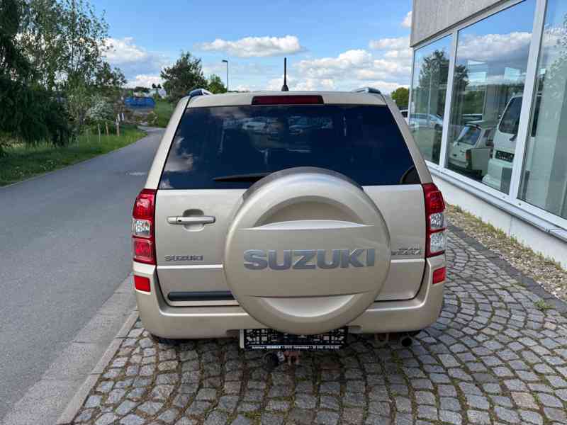 Suzuki Grand Vitara 2.0i Comfort benzín 103kw - foto 7