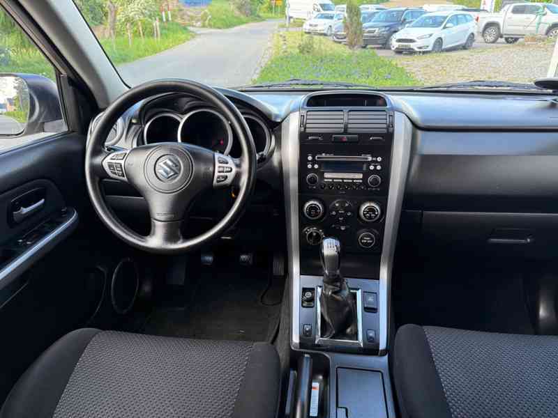 Suzuki Grand Vitara 2.0i Comfort benzín 103kw - foto 8