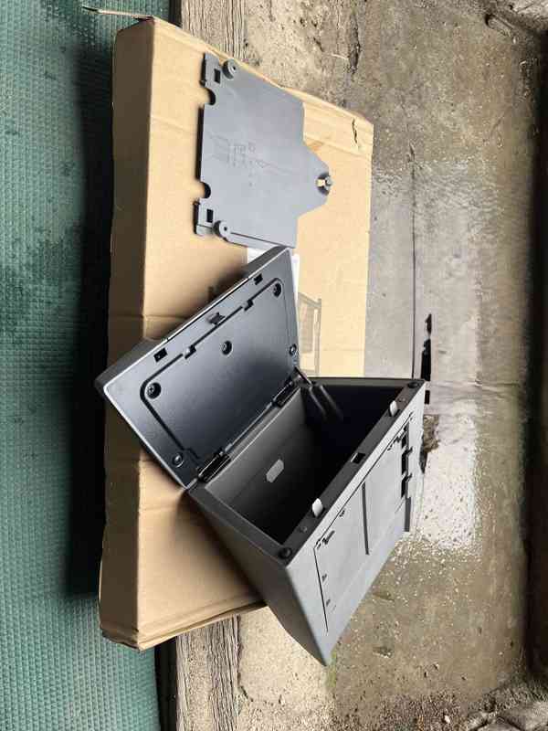 Box středového tunelu ŠKODA FELICIA - originál - foto 5