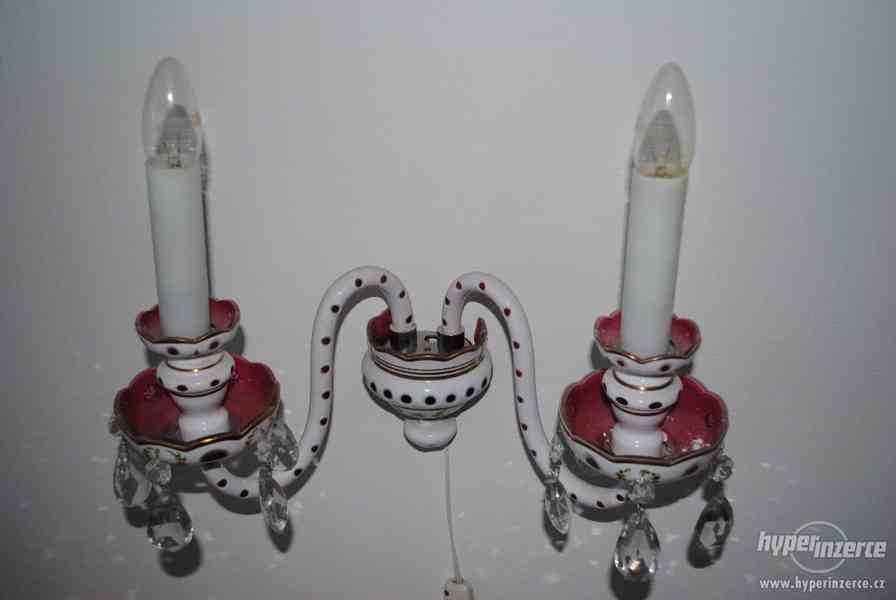 Lustr, stojací a nástěnná lampa z růžového porcelánu - foto 4