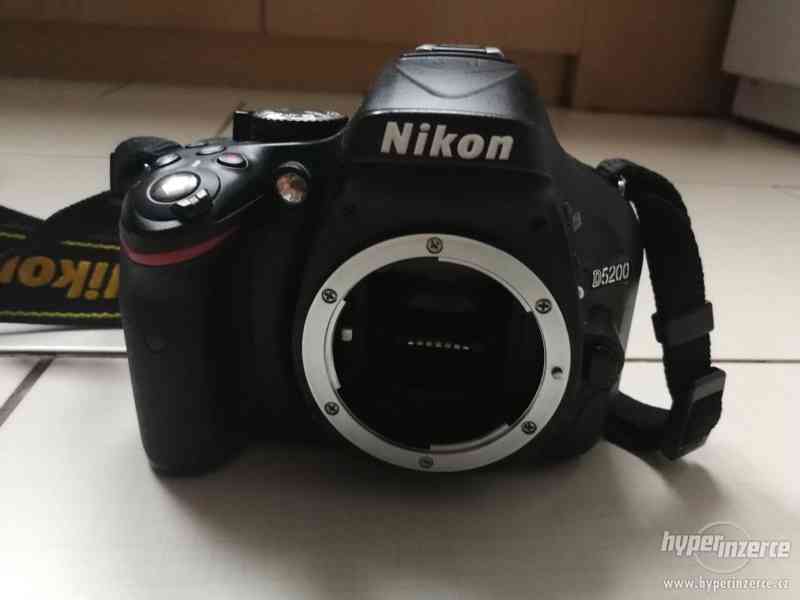 Nikon D5200 - foto 2