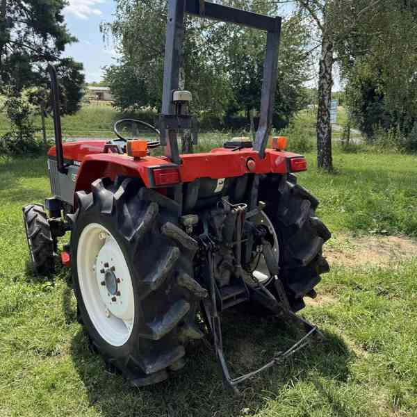 traktor 31 koní - foto 4