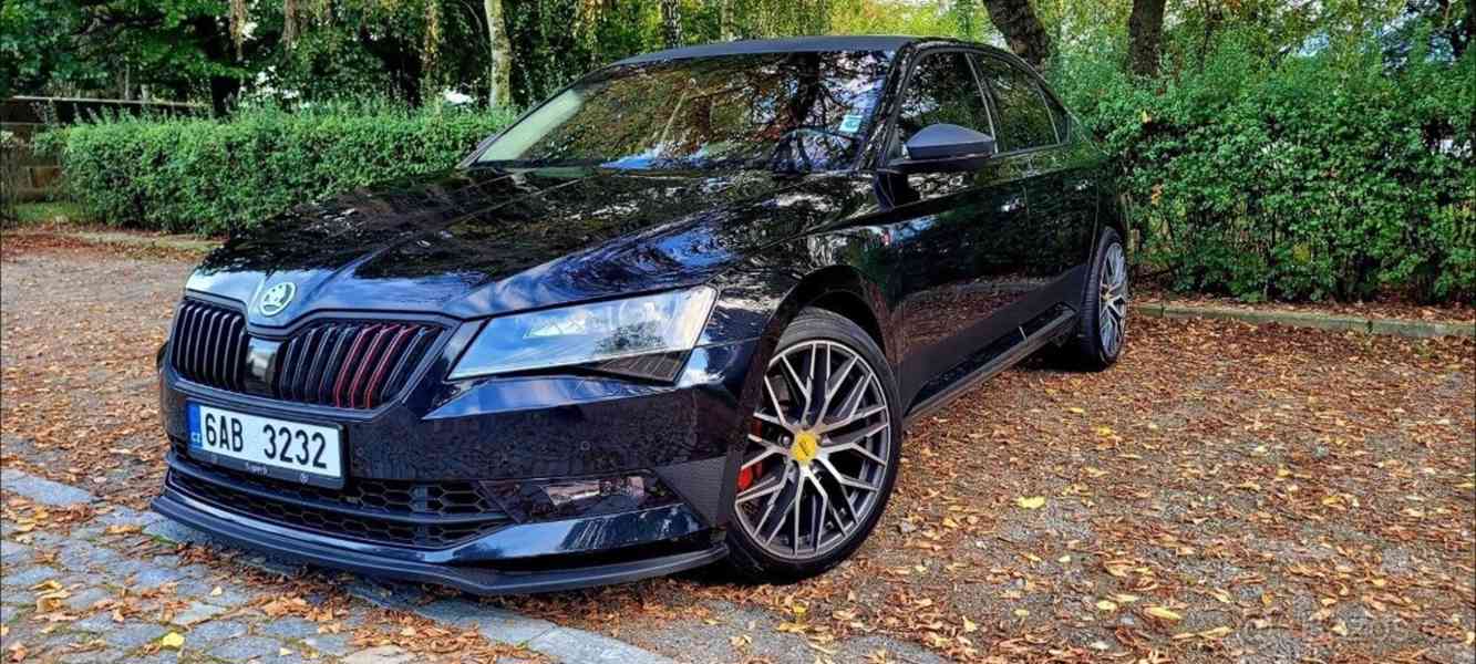 Škoda Superb 2,0   III 4x4 tsi 206kw / 280koni au - foto 2