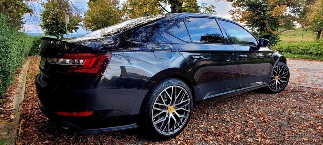 Škoda Superb 2,0   III 4x4 tsi 206kw / 280koni au - foto 4