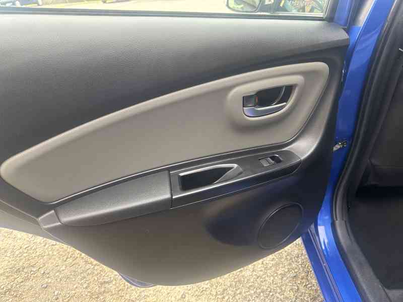 Toyota Yaris 1.5 Hybrid 74kW/1Maj/Kamera - foto 13