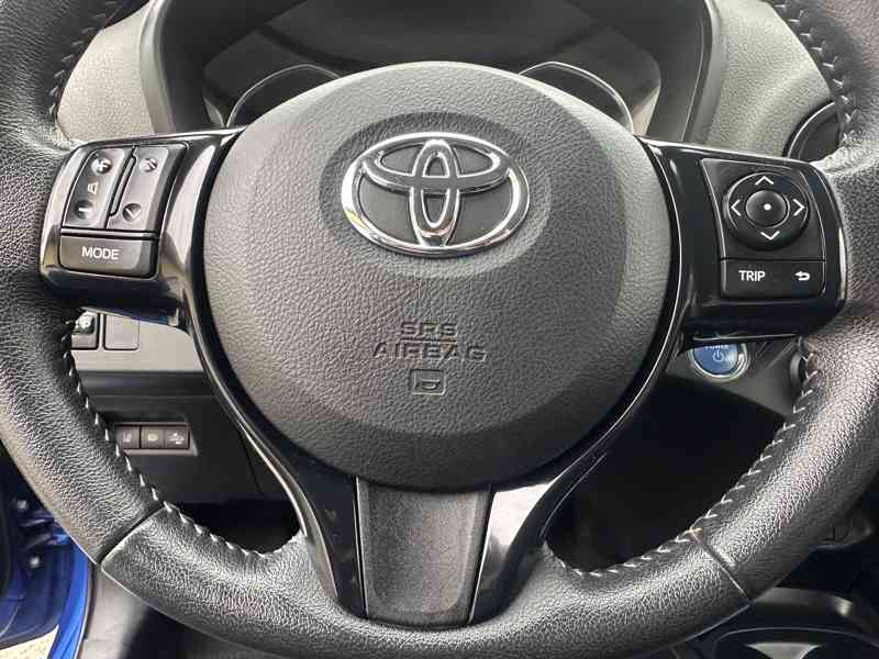 Toyota Yaris 1.5 Hybrid 74kW/1Maj/Kamera - foto 25