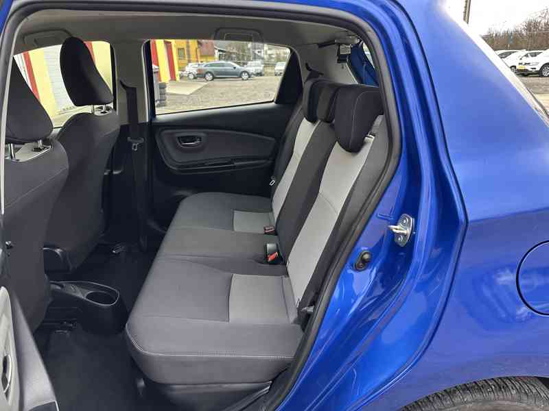 Toyota Yaris 1.5 Hybrid 74kW/1Maj/Kamera - foto 14