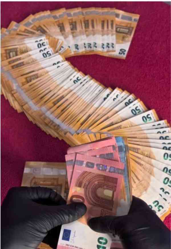 BANK NOTES  - foto 3