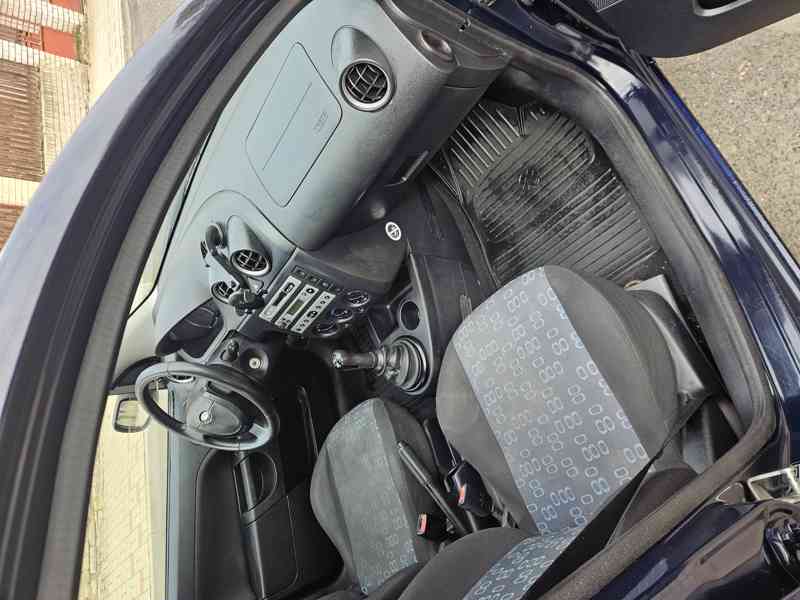 Ford Fiesta 1.4 59kw  - foto 10