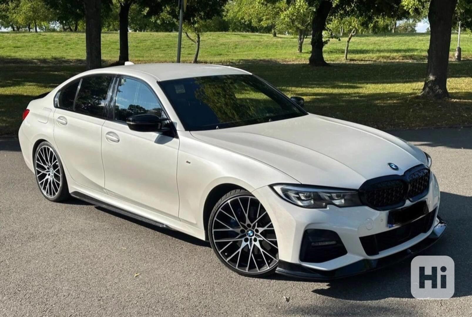 BMW Řada 3 - foto 1