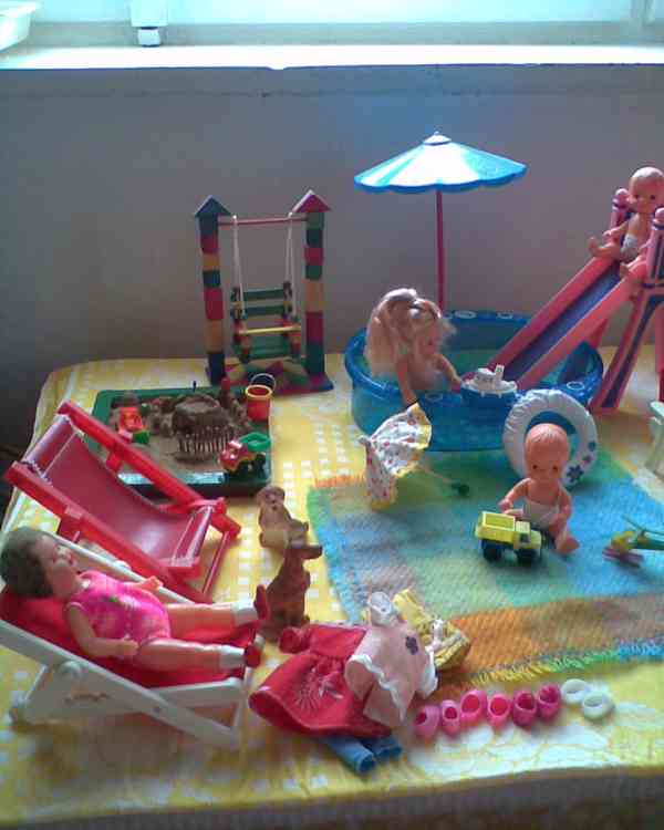 Retro zařízený domeček - foto 15