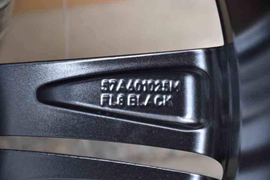 NOVÁ zimní Alu sada Škoda Karoq/S.Ateca 215/50R18,DOT 4425 - foto 10