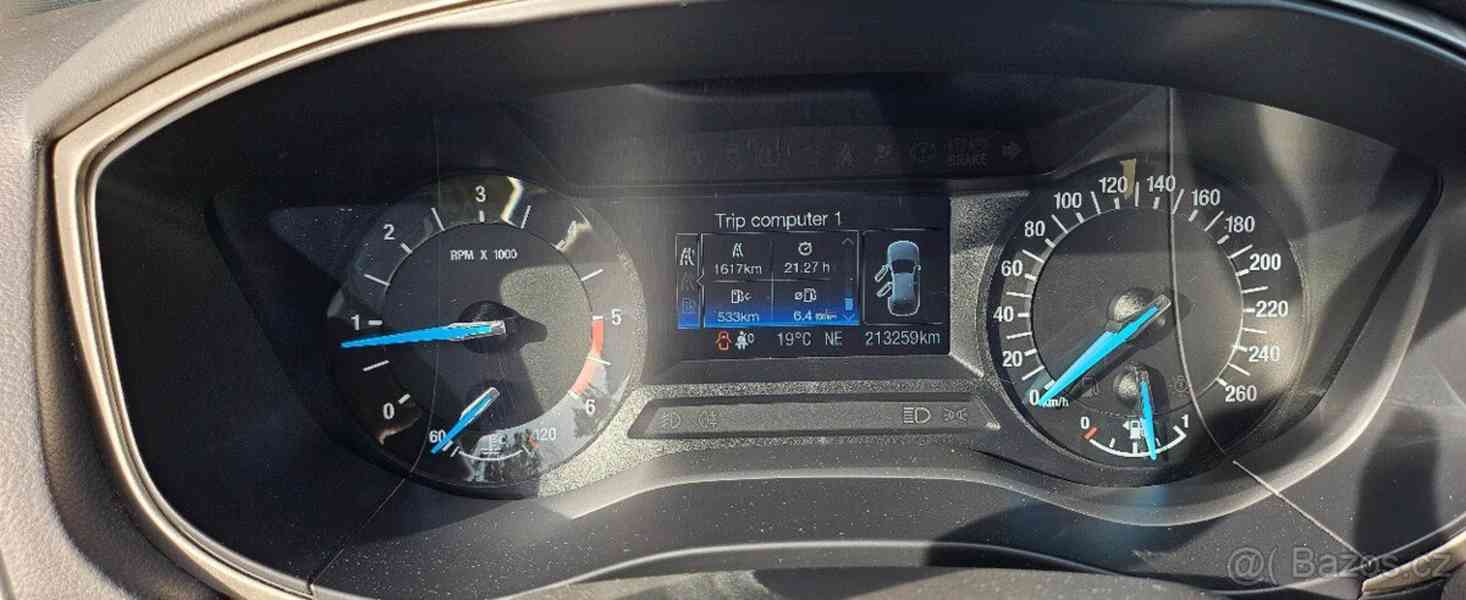 Ford Mondeo TDCi 132kW manual LED - foto 9