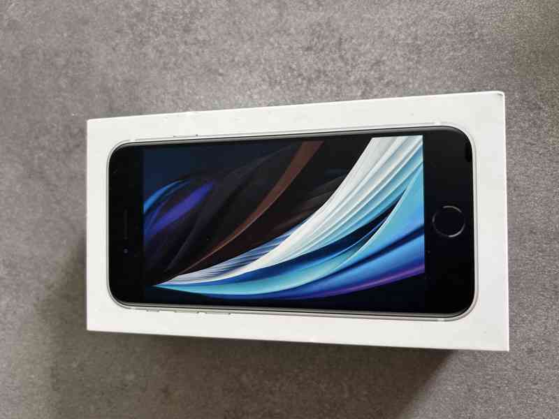 Apple Iphone SE bílý pěkný stav + sklo a obal flip - foto 4