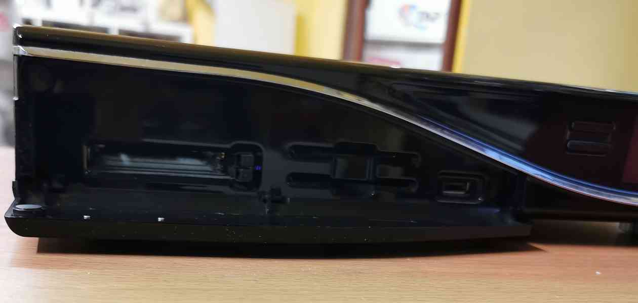 Prodám Dreambox DM7020 HD. - foto 5