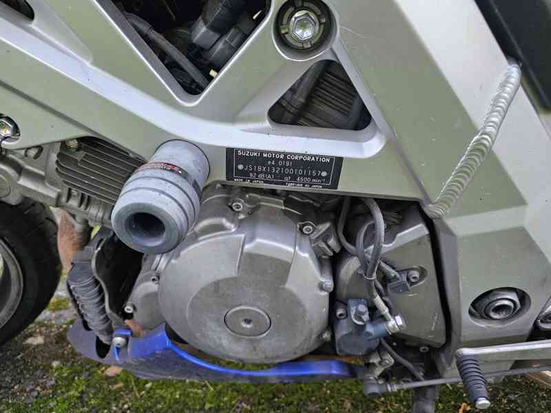 Motocykl Suzuki - foto 4