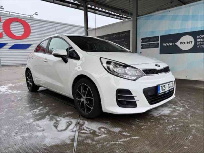 Kia Rio 1,4   CVVT 6q manuál - foto 2