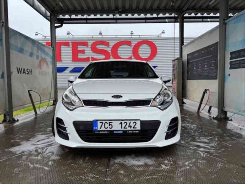 Kia Rio 1,4 CVVT 6q manuál - foto 1