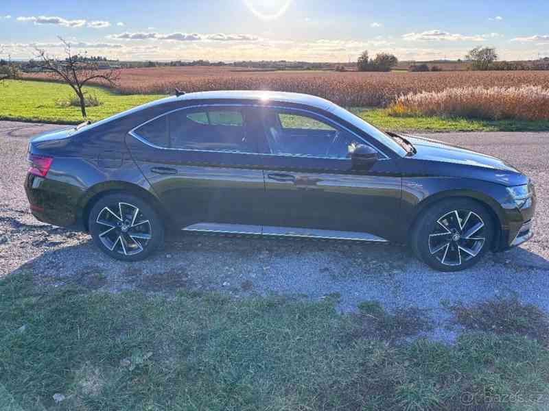 Škoda Superb 2,0   TDi,ČR,L&K,DSG,LED - foto 5