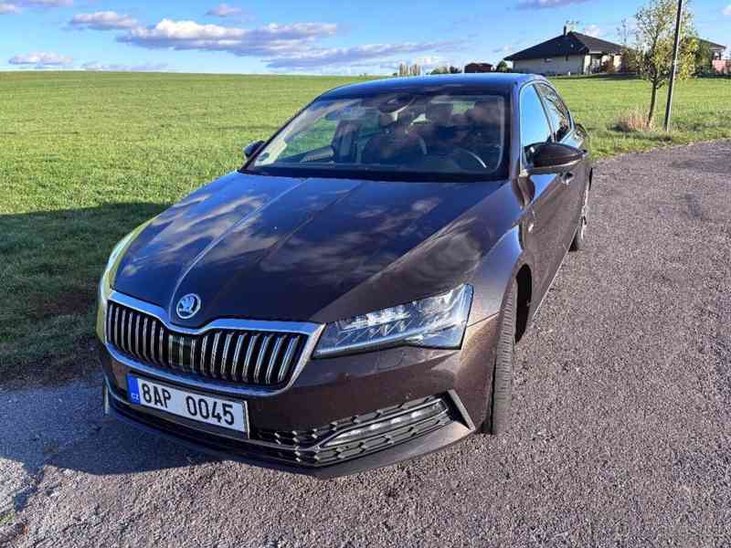 Škoda Superb 2,0   TDi,ČR,L&K,DSG,LED - foto 2
