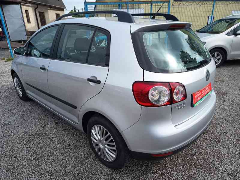 VOLKSWAGEN Golf Plus 1, 6i Comfortline 75kw - foto 11